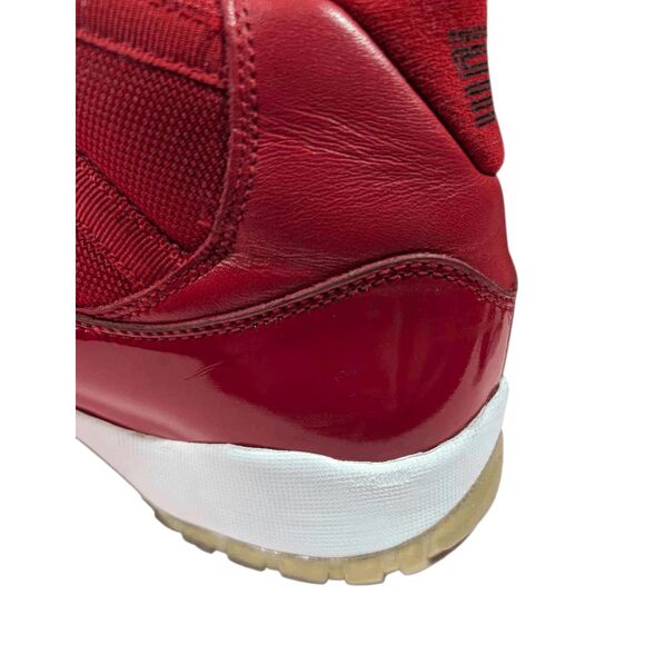 NIKE Air Jordan 11 Retro 'Win Like 96' Sneakers Size 8.5 - Picture 13 of 13